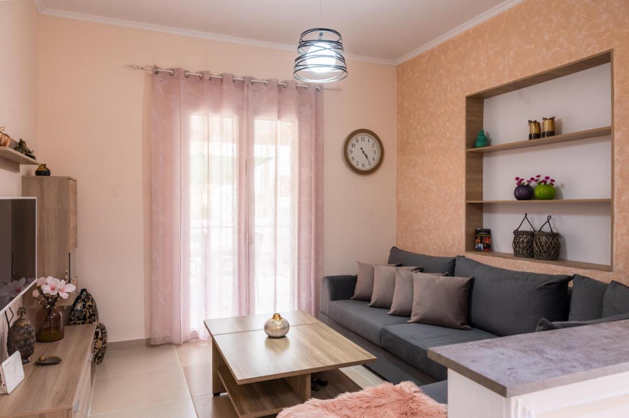 Fouki Apartments Ipsos Beach エクステリア 写真